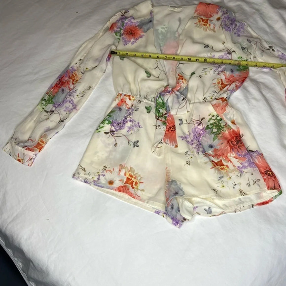 Cotton Candy LA romper cream floral print low cut  with a peek-a-boo tummy sexy - Picture 13 of 17